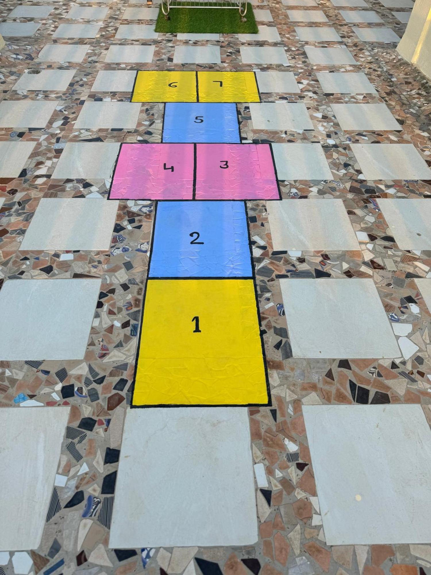 Nirvan Varca Luaran gambar